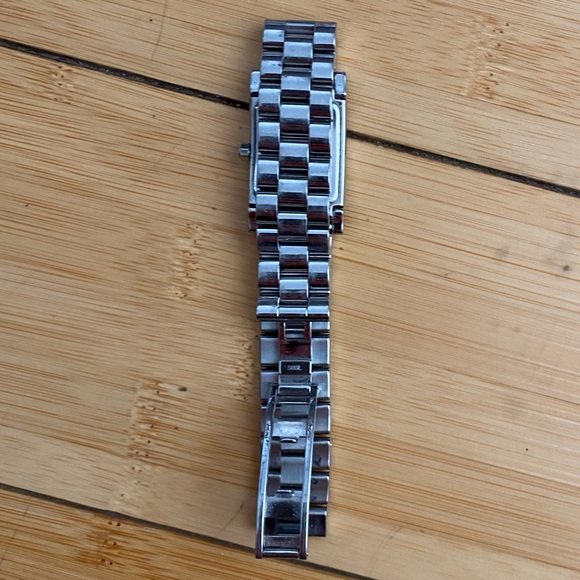 COACH stainless steel watch women’s - Picture 4 of 7